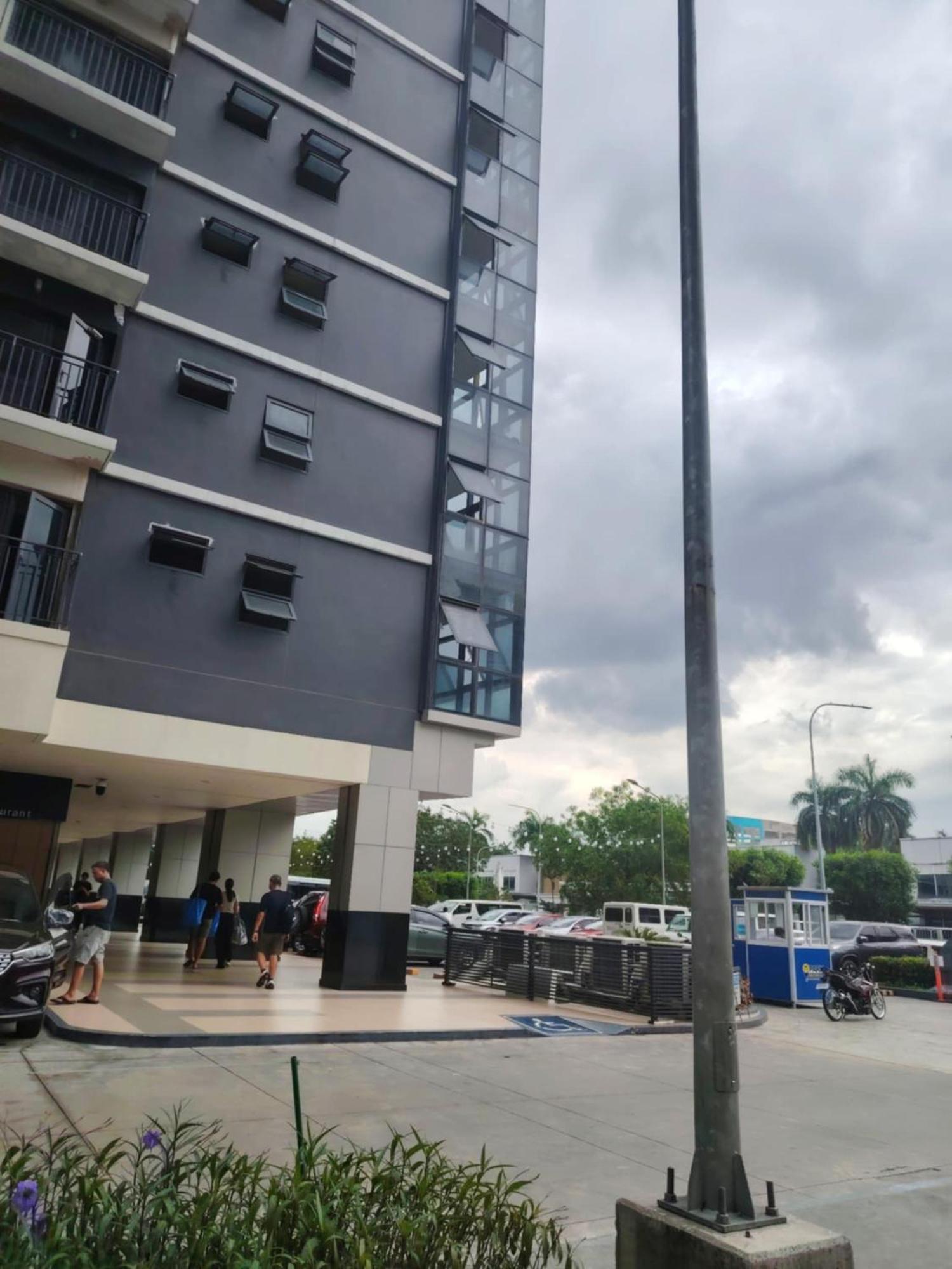 Shore One Condotel At Mall Of Asia, Philippines 파사이 외부 사진